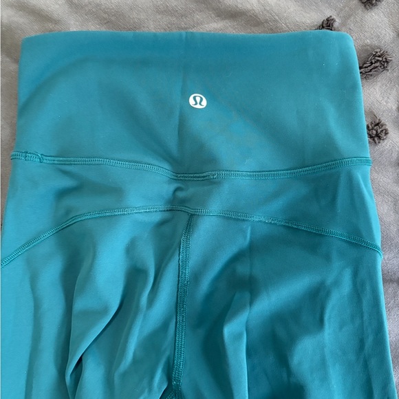 Lululemon teal leggings - Picture 1 of 3